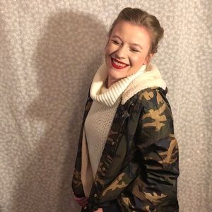 Meet your Posher, Lacie